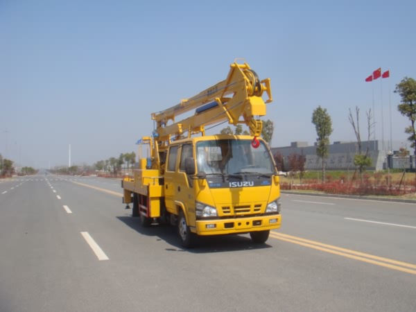 國(guó)五慶鈴雙排18米高空作業(yè)車